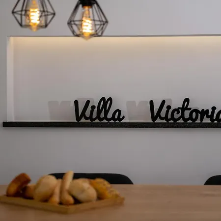 Victoria * Žminj